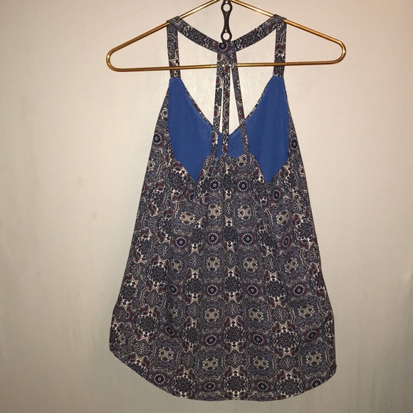 Patterned Tank Top - Picture 3 of 5